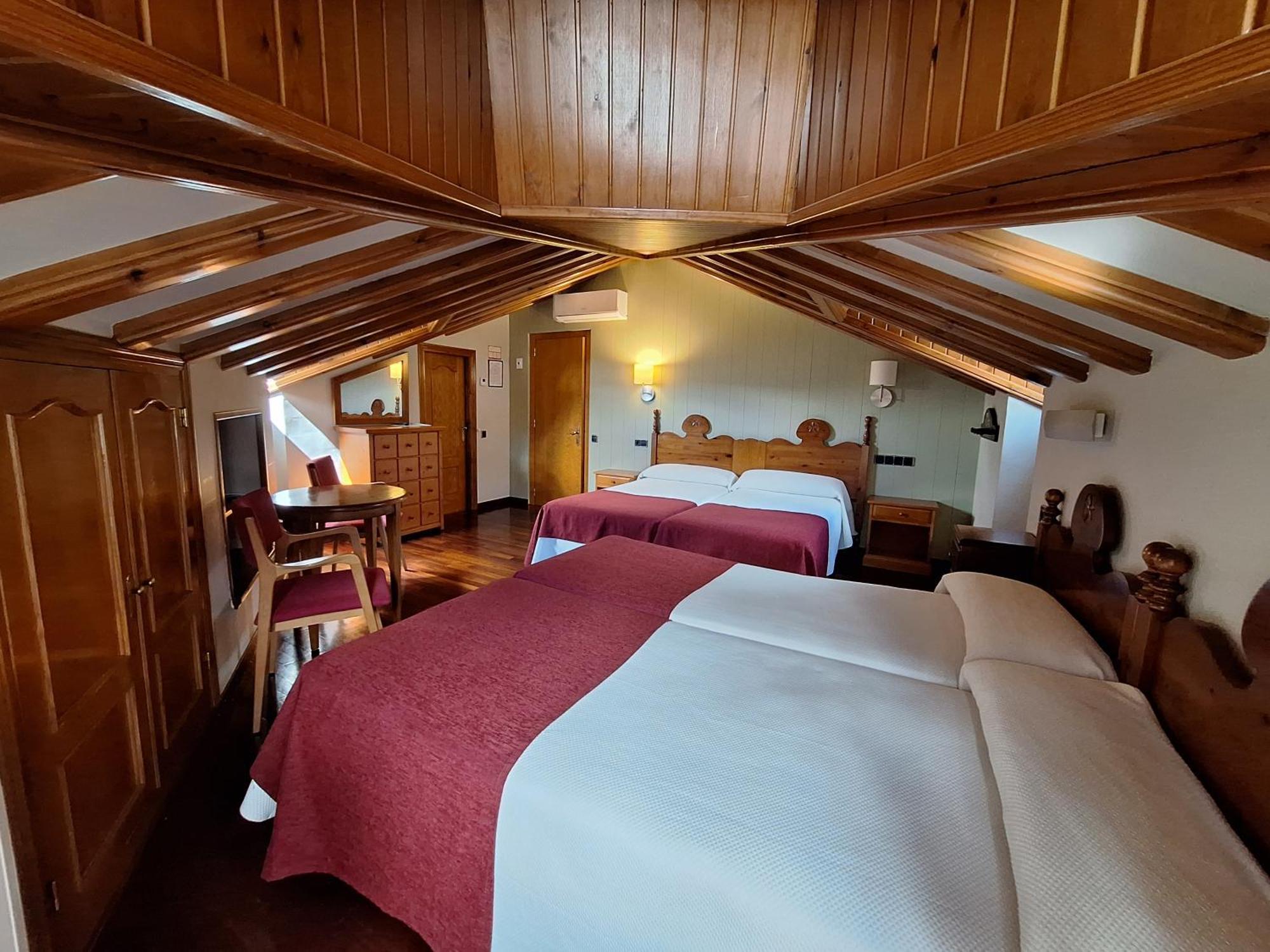 Hotel Aragueells Benasque Extérieur photo