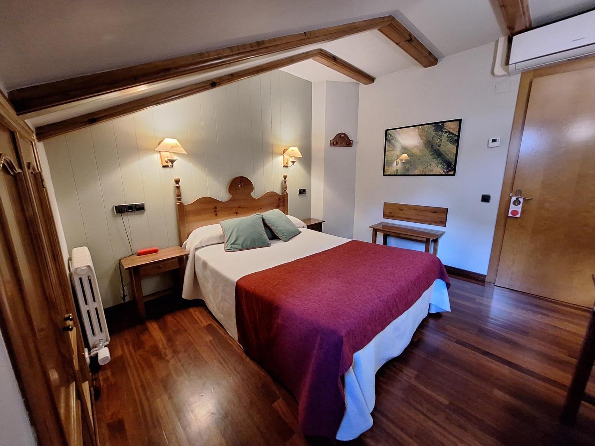Hotel Aragueells Benasque Extérieur photo