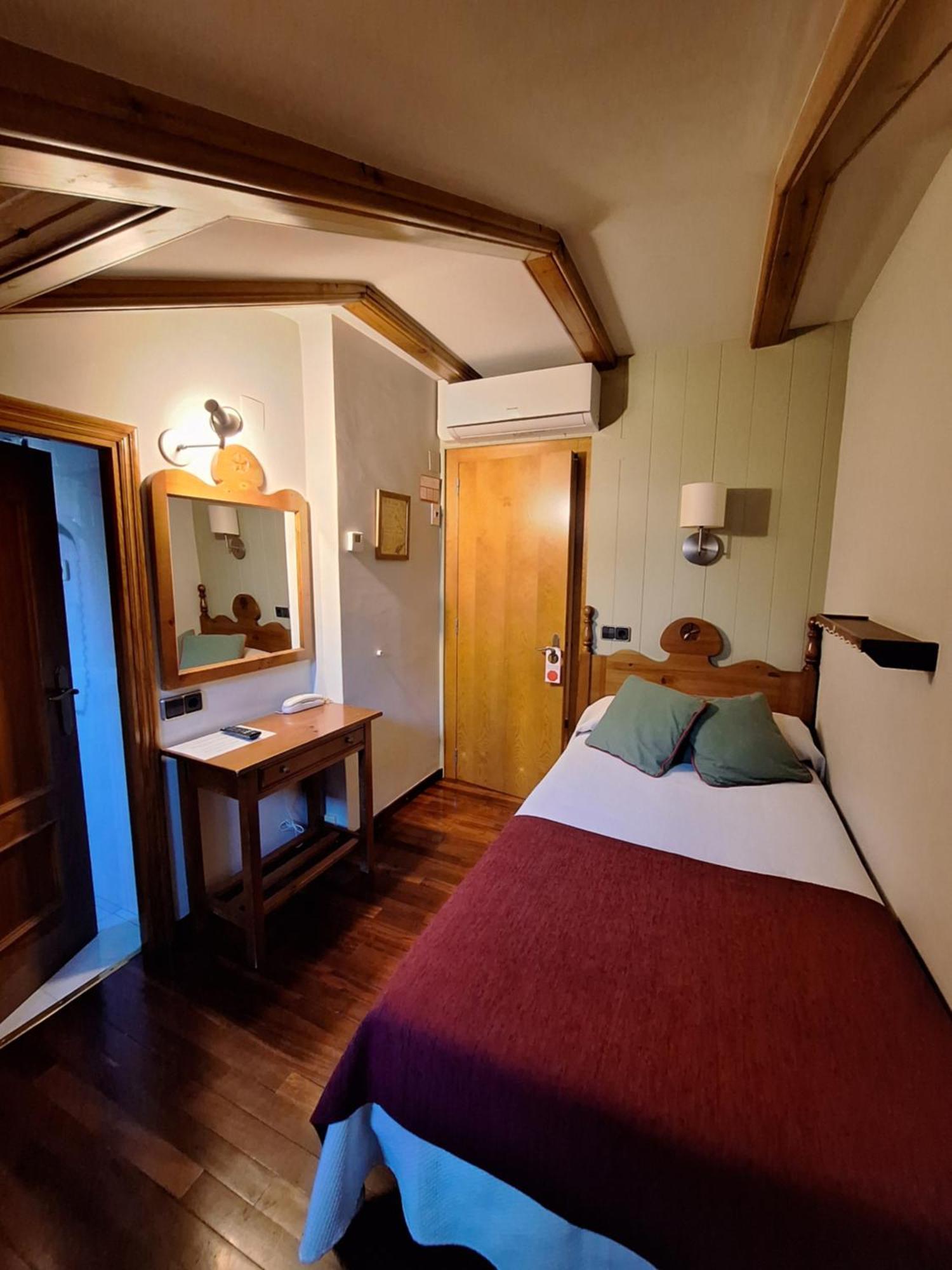 Hotel Aragueells Benasque Extérieur photo